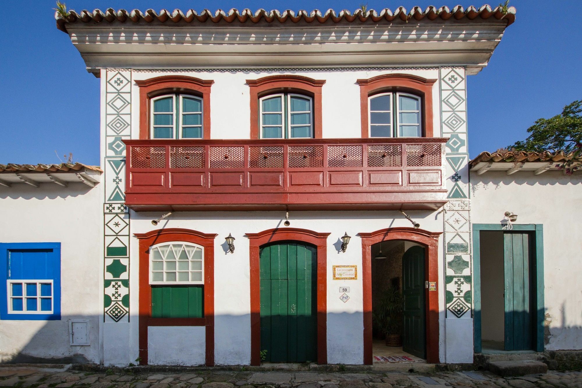 פאראטי Pousada Arte Colonial - Casarao Historico Do Sec XVIII - Lancha Propria מראה חיצוני תמונה
